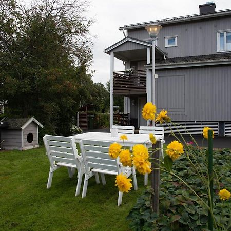 Kaeytaennoellinen Huoneisto Pietarsaaressa Jakobstad Exterior foto
