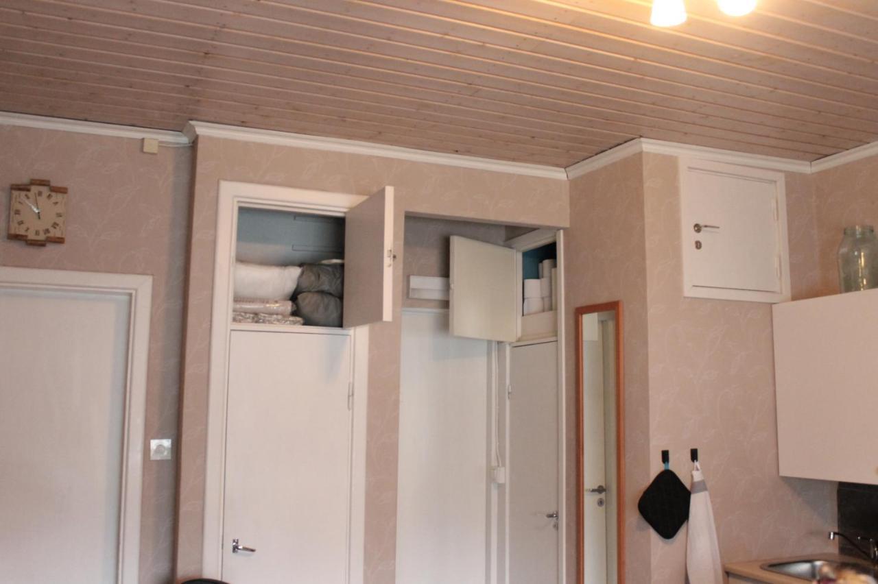 Kaeytaennoellinen Huoneisto Pietarsaaressa Jakobstad Exterior foto